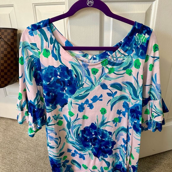 Lilly Pulitzer Ruffled Blouse with Short Sleeves - Picture 1 of 3